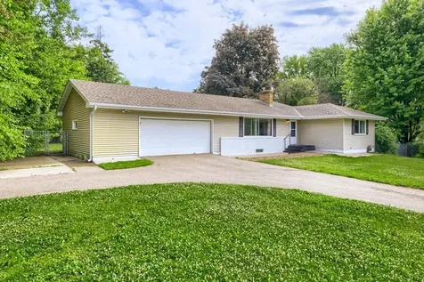 14810 Gleason Lake Drive Plymouth MN 55447