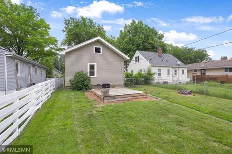 1868 Hawthorne Avenue E Saint Paul MN 55119
