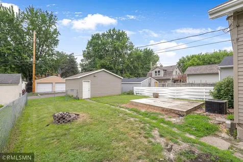 1868 Hawthorne Avenue E Saint Paul MN 55119