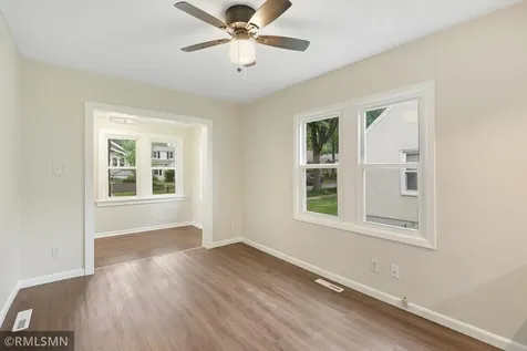 1868 Hawthorne Avenue E Saint Paul MN 55119