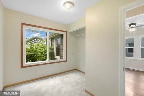 1868 Hawthorne Avenue E Saint Paul MN 55119