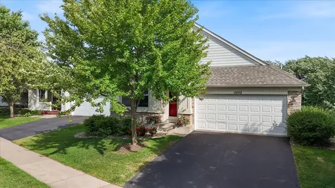 15152 Dundee Avenue Apple Valley MN 55124