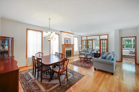 15152 Dundee Avenue Apple Valley MN 55124