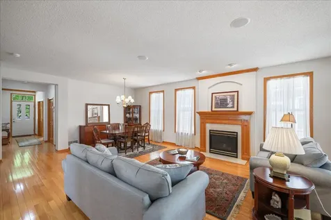 15152 Dundee Avenue Apple Valley MN 55124