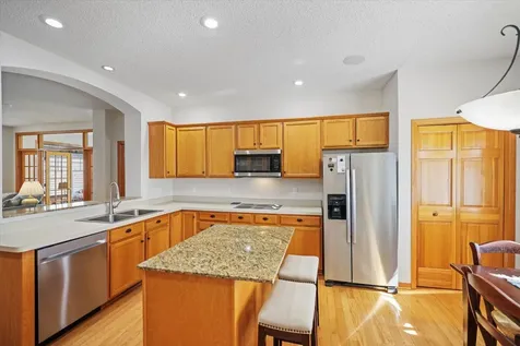 15152 Dundee Avenue Apple Valley MN 55124