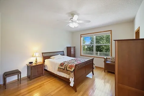 15152 Dundee Avenue Apple Valley MN 55124