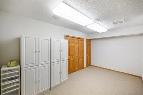 15152 Dundee Avenue Apple Valley MN 55124