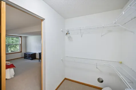 15152 Dundee Avenue Apple Valley MN 55124