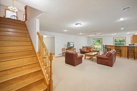 15152 Dundee Avenue Apple Valley MN 55124