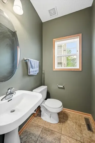 8262 Labont Way Eden Prairie MN 55344
