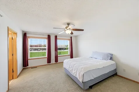 8262 Labont Way Eden Prairie MN 55344