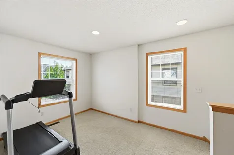 8262 Labont Way Eden Prairie MN 55344