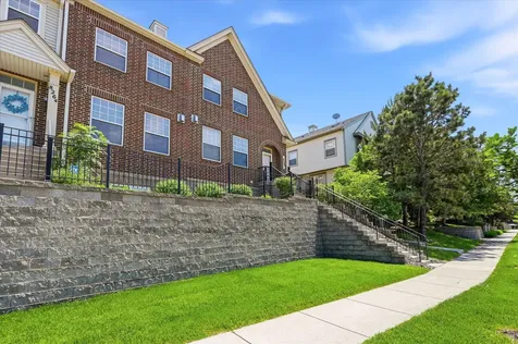 8262 Labont Way Eden Prairie MN 55344