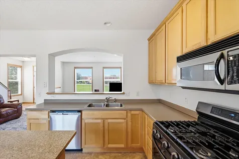 8262 Labont Way Eden Prairie MN 55344