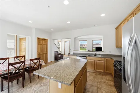 8262 Labont Way Eden Prairie MN 55344
