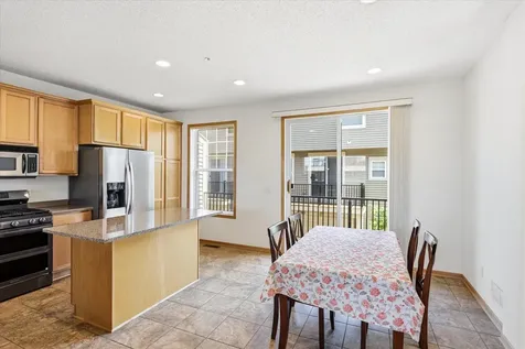 8262 Labont Way Eden Prairie MN 55344