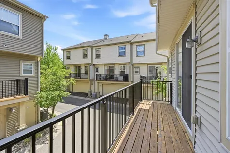 8262 Labont Way Eden Prairie MN 55344
