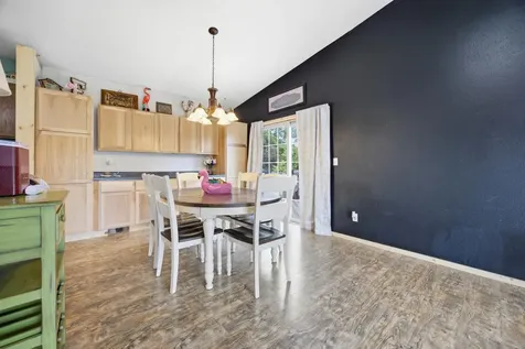 3513 41st Avenue S Fargo ND 58104