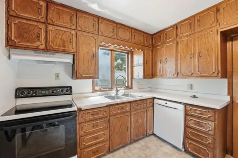 225 Main Street W Melrose MN 56352