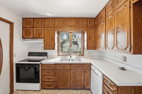 225 Main Street W Melrose MN 56352