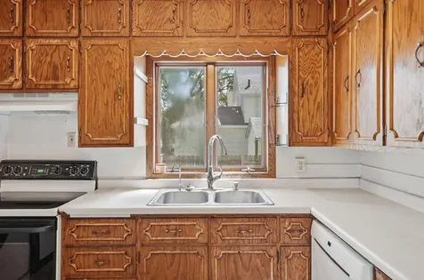 225 Main Street W Melrose MN 56352