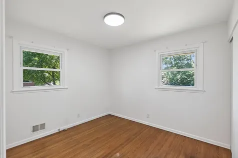 2406 Ericon Drive Brooklyn Center MN 55430
