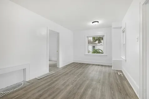 1815 25th Avenue N Minneapolis MN 55411