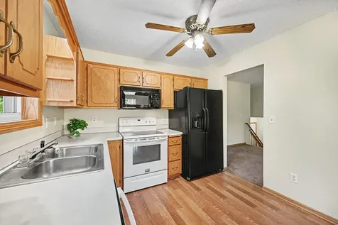 9674 Hale Avenue S Cottage Grove MN 55016