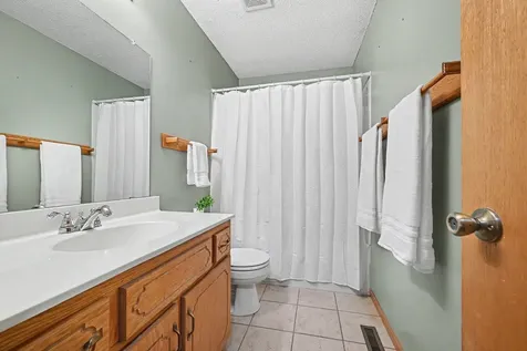 9674 Hale Avenue S Cottage Grove MN 55016