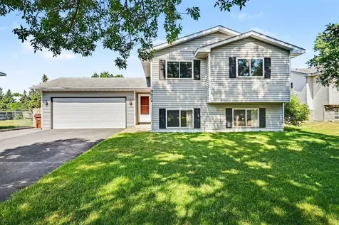 9674 Hale Avenue S Cottage Grove MN 55016