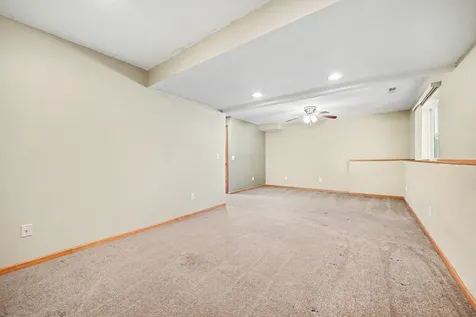 9674 Hale Avenue S Cottage Grove MN 55016