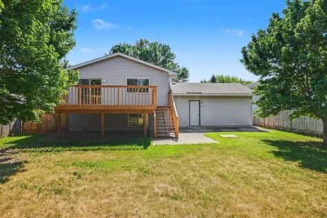 9674 Hale Avenue S Cottage Grove MN 55016