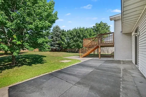 9674 Hale Avenue S Cottage Grove MN 55016