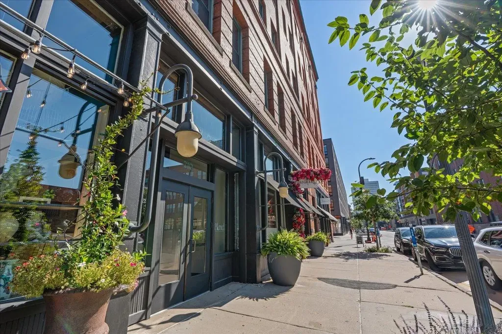 210 N 2nd Street Minneapolis MN 55401