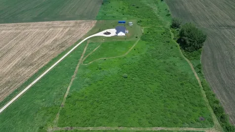 10319 30 Highway SW Hayfield MN 55940