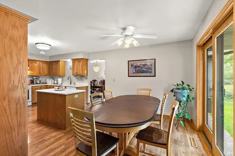 1265 Belmont Lane W Roseville MN 55113