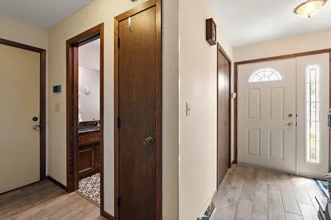 1265 Belmont Lane W Roseville MN 55113