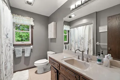 1265 Belmont Lane W Roseville MN 55113