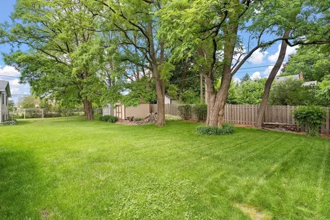 1265 Belmont Lane W Roseville MN 55113
