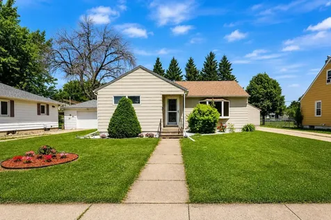 2007 2nd Avenue SE Austin MN 55912