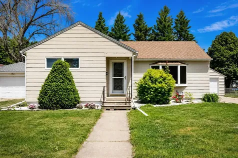 2007 2nd Avenue SE Austin MN 55912
