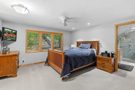 14711 Woodruff Road Wayzata MN 55391