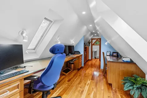 14711 Woodruff Road Wayzata MN 55391