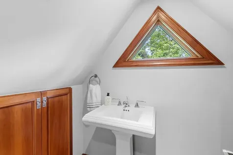 14711 Woodruff Road Wayzata MN 55391