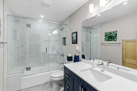 14711 Woodruff Road Wayzata MN 55391