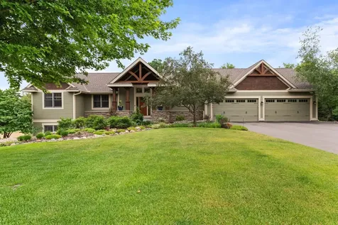 1941 Paris Bay N Stillwater MN 55082