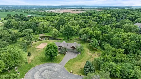 1941 Paris Bay N Stillwater MN 55082