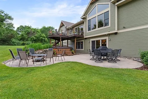 1941 Paris Bay N Stillwater MN 55082