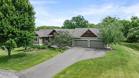 1941 Paris Bay N Stillwater MN 55082