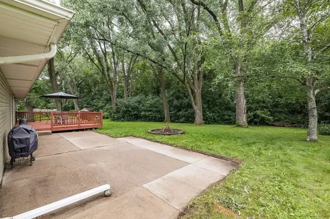 1515 Woodhill Road Burnsville MN 55337